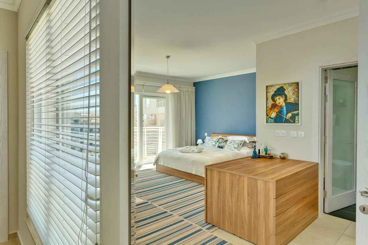 Luxury Apartment Inc Pool & Views Sliema Ngoại thất bức ảnh