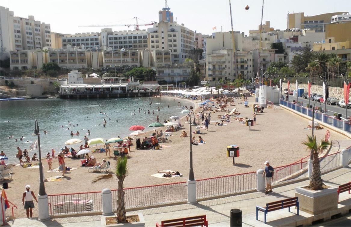 Luxury Apartment Inc Pool & Views Sliema Ngoại thất bức ảnh