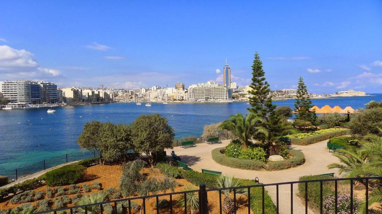 Luxury Apartment Inc Pool & Views Sliema Ngoại thất bức ảnh